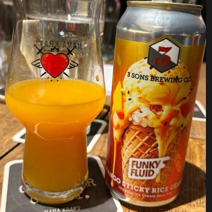 3 Sons Brewing Co. – Mango Sticky Rice Gelato

ABV: 9,0 % | Stil: Sour – Smoothie / Pastry | Untappd: 4,18

En voldsom og dessertdrevet smoothie sour brygget i samarbejde med Funky Fluid. Inspireret af den klassiske thai-dessert med mango sticky rice og det smager præcis sådan. Fyldt med mango, kokosris og laktose.