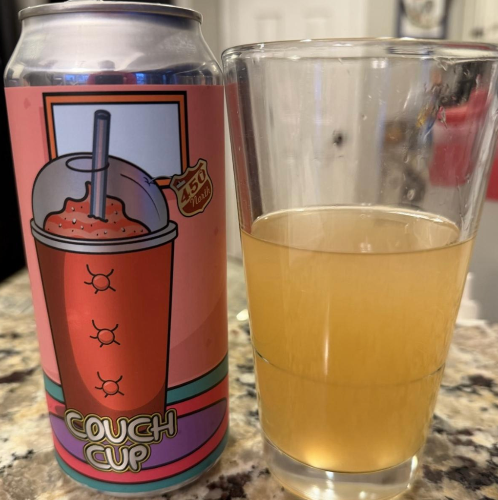 450 North Brewing Company – Couch Cup

ABV: 5,3 % | Stil: Smoothie / Pastry Sour | Untappd: 4,17

En dessert-inspireret smoothie sour fra 450 North. Øllen er inspireret af klassiske apple cider donuts og er brygget med noter af æblecider og kanel, hvilket giver en meget karakteristisk efterårs- og dessertprofil.&nbsp;