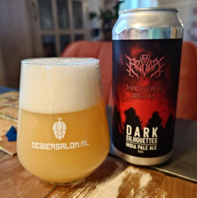 Azvex Brewing Company – Dark Silhouettes
ABV: 6,5 % | Untappd: 4,10

Dark Silhouettes er en sprød og frugtig American IPA med fokus på levende humlearomaer og en afrundet, velbalanceret smag.