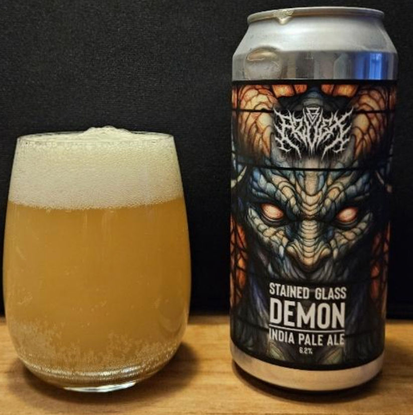 Azvex Brewing Company – Stained Glass Demon
ABV: 6,2 % | Untappd: 4,08

Stained Glass Demon er en sprudlende og aromatisk New England IPA, hvor Azvex sætter fokus på tropisk intensitet, levende aromaer og en saftig, bølgende humleprofil.
