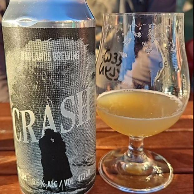 Badlands Brewing Company – Crash (2026)

ABV: 6,5 % | Stil: New Zealand IPA | Untappd: 4,28

En moderne NZ IPA fra Badlands, hvor fokus er på rene, friske humlearomaer og en blød, juicy mundfølelse uden at blive tung.