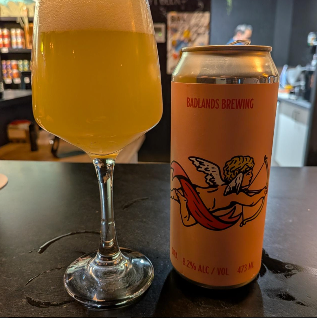 Badlands Brewing Company – February DIPA (2026)

ABV: 8,2 % | Stil: IPA – Imperial / Double | Untappd: 4,32

En del af Badlands’ månedlige DIPA-serie, hvor hver batch fungerer som en “blank canvas” for humle. 2026-udgaven er brygget med flere varianter af Nelson samt Riwaka, hvilket giver en klassisk NZ-domineret, aromatisk profil.