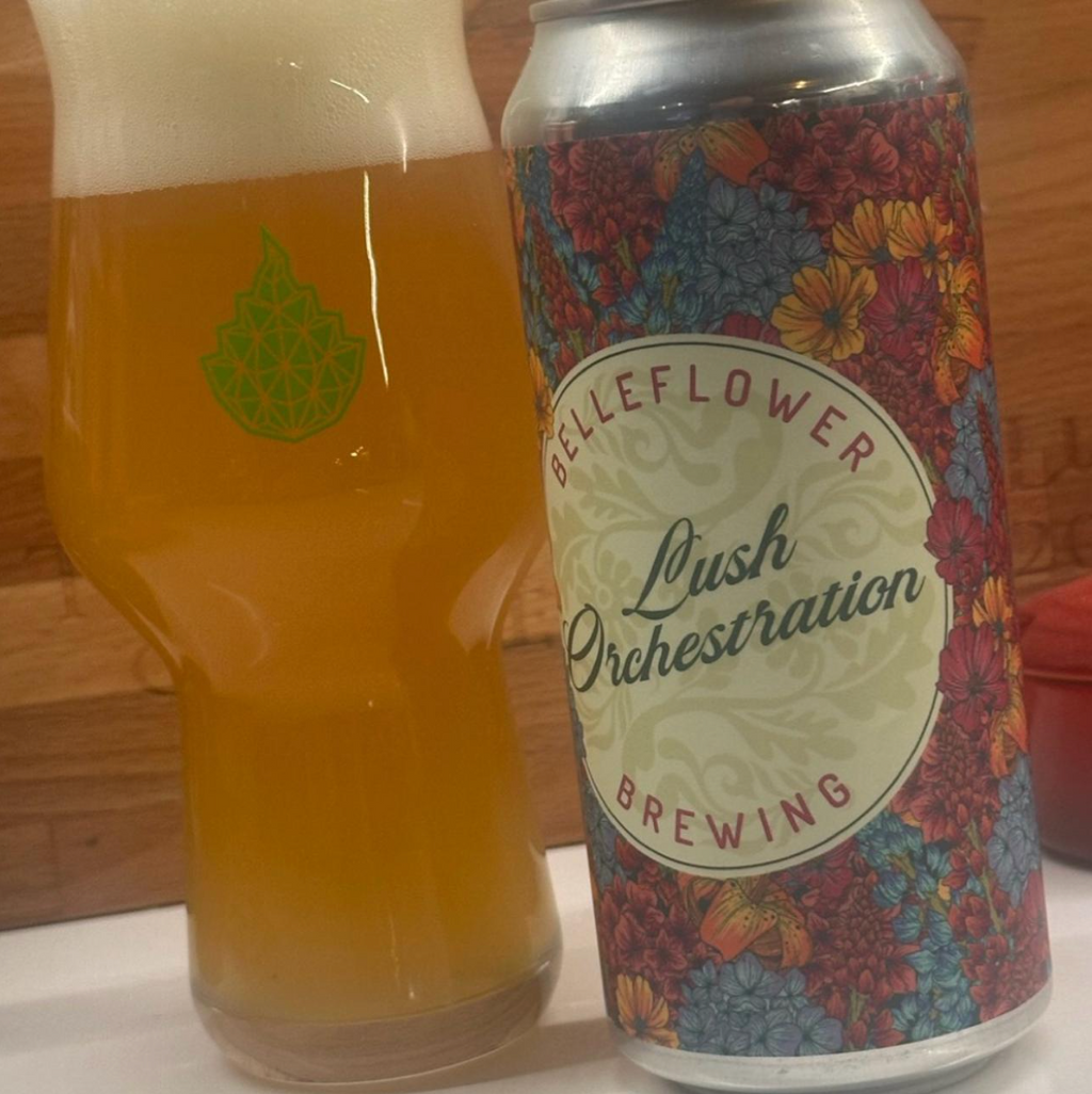 Belleflower Brewing – Lush Orchestration

ABV: 7,1 % | Stil: New England / Hazy IPA | Untappd: 4,08

En aromatisk hazy IPA fra Belleflower Brewing i Portland, Maine. Øllen er brygget med Enigma, Mosaic og Simcoe, hvilket giver en kompleks humleprofil med både tropiske, bæragtige og citrusprægede nuancer.