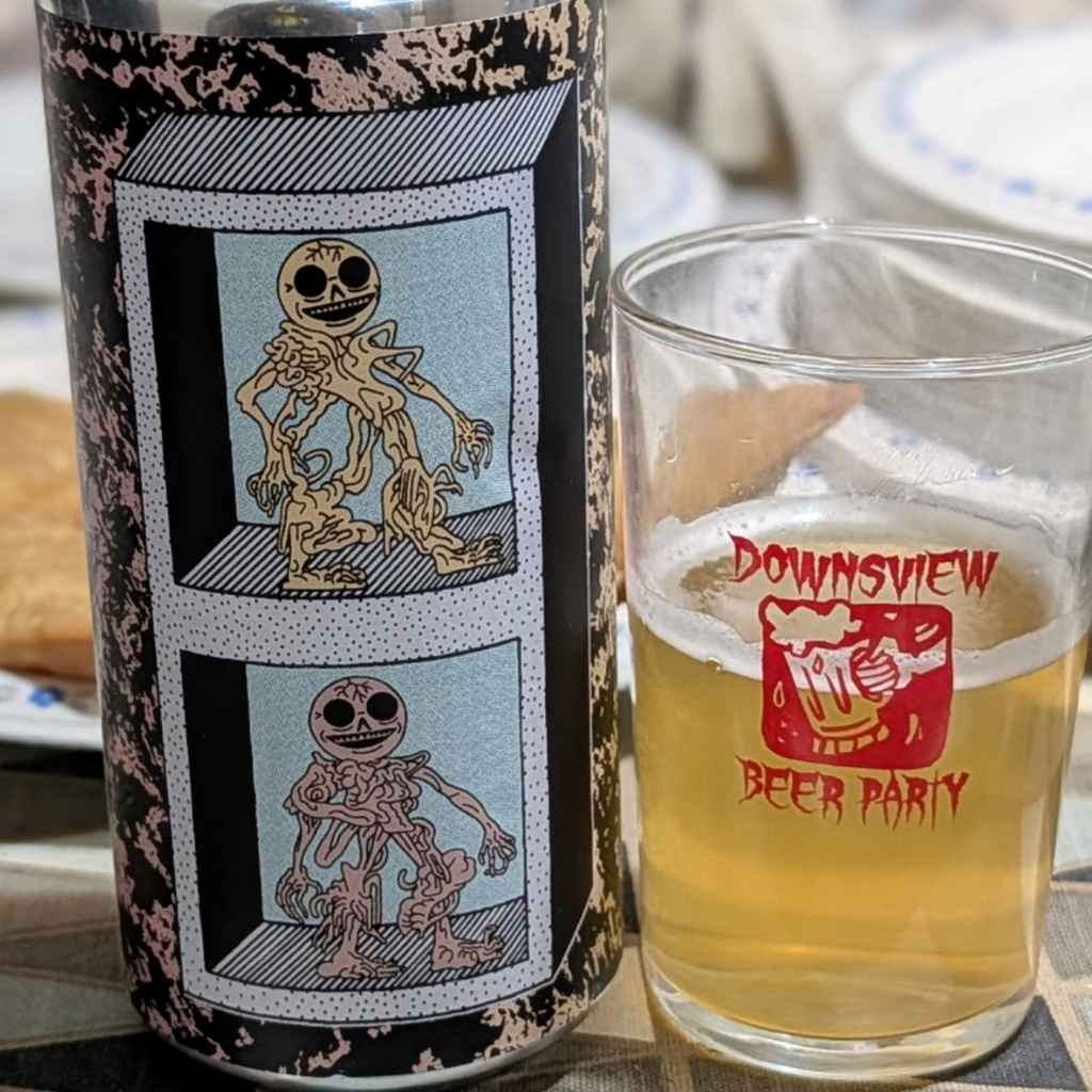 Brasserie du Bas-Canada – Boire Double

ABV: 5,0 % | Stil: Italian-Mexican Pilsner | Untappd: 3,94

En let, sprød og ekstremt drikkevenlig pilsner fra Bas-Canada, brygget i samarbejde med Poincaré Chinatown. Her bevæger bryggeriet sig væk fra de humletunge IPA'er og leverer i stedet en moderne lager med fokus på friskhed, balance og høj drinkability.