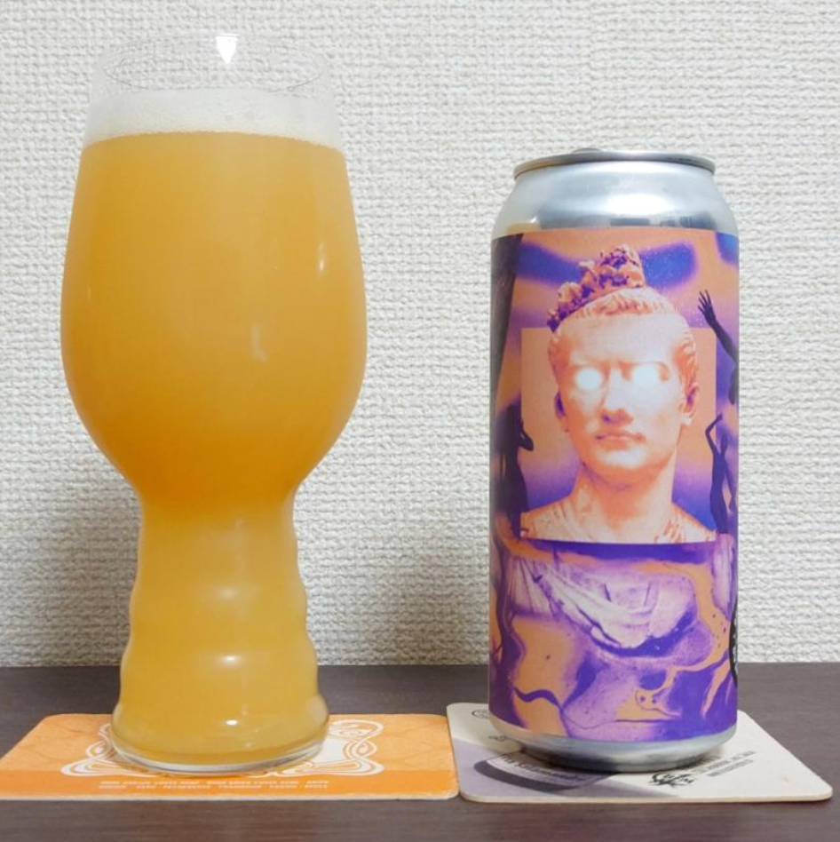 Brasserie du Bas-Canada – Double Dry Hopped Caligula
ABV: 8,2 % | Stil: Imperial / Double New England IPA | Untappd: 4,34

En ekstra humleintens version af Bas-Canadas populære Caligula. Denne udgave er double dry-hopped med store mængder Citra og Nelson Sauvin, hvilket giver en massiv aromaprofil med tropisk frugt, citrus og let vinøse nuancer.