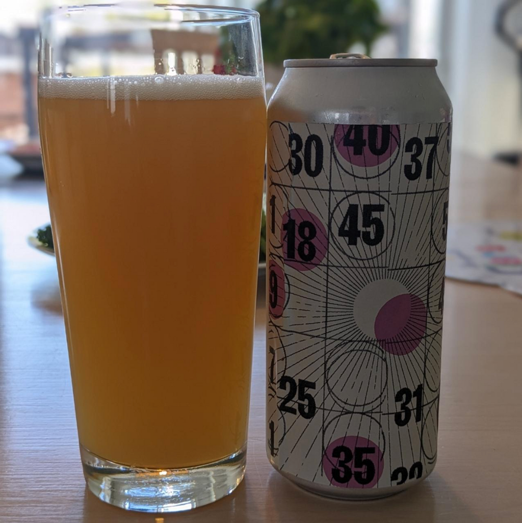 Brasserie du Bas-Canada – Espace Libre

ABV: 7,0 % | Stil: New England IPA | Untappd: 4,24

En af de tidlige Bas-Canada IPA’er, hvor de rammer balancen mellem klassisk IPA og moderne haze. Mindre tung end deres nyere releases, men stadig tydeligt frugtdrevet.