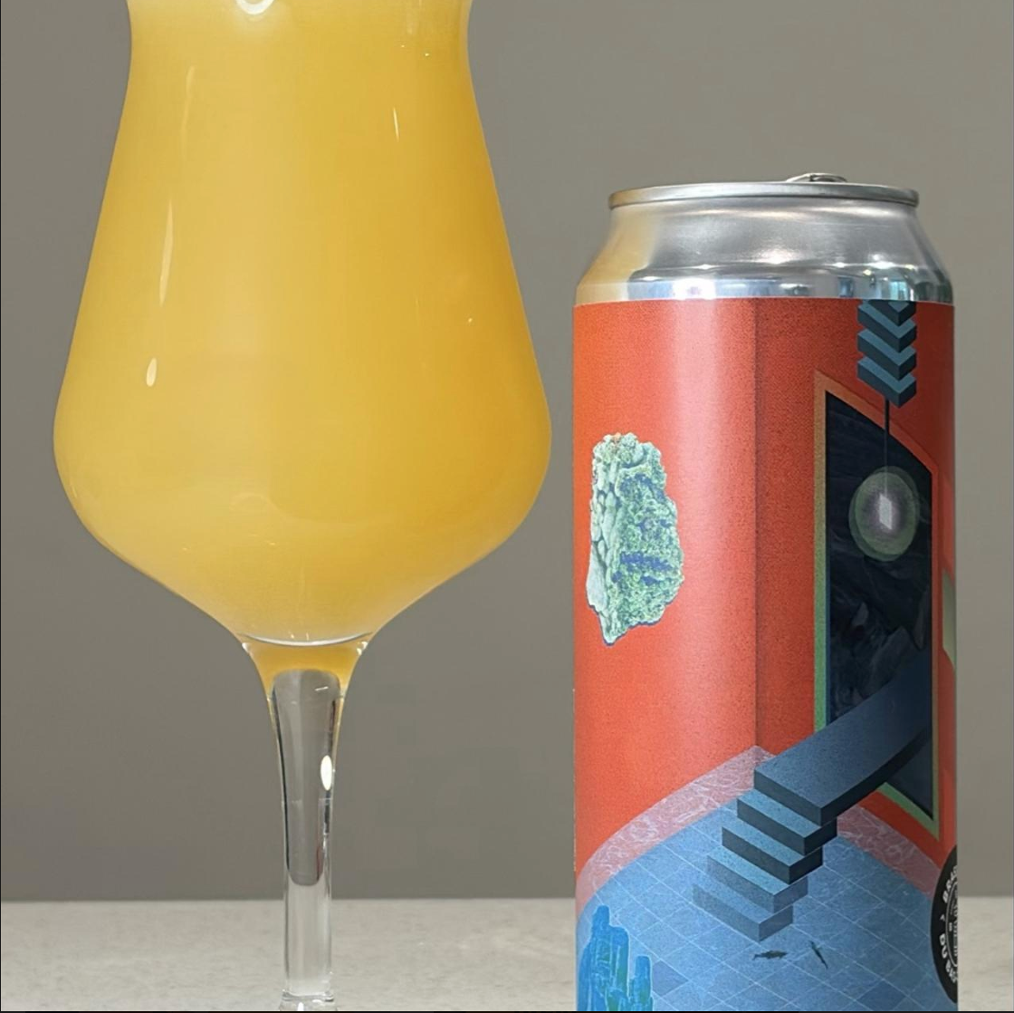 Brasserie du Bas-Canada – Mirage

ABV: 8,0 % | Stil: Double New England IPA | Untappd: 4,30

Mirage er en af de klassiske Double IPA'er fra Bas-Canada og et godt eksempel på, hvorfor bryggeriet har opnået kultstatus blandt humlenørder. Her får man en massiv humleprofil, stor frugtintensitet og den karakteristiske silkebløde mundfølelse, som har gjort bryggeriet verdenskendt.