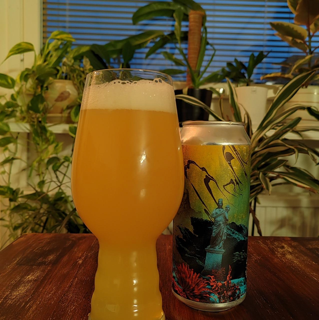 Brasserie du Bas-Canada – Océanides

ABV: 8,0 % | Stil: Imperial / Double IPA (DDH) | Untappd: 4,33

Océanides er en intens og saftig Double IPA fra canadiske Brasserie du Bas-Canada. Med 8 % alkohol og en massiv dobbelttørhumling er dette en øl, hvor én enkelt humlesort får lov til at stjæle hele opmærksomheden: Galaxy!