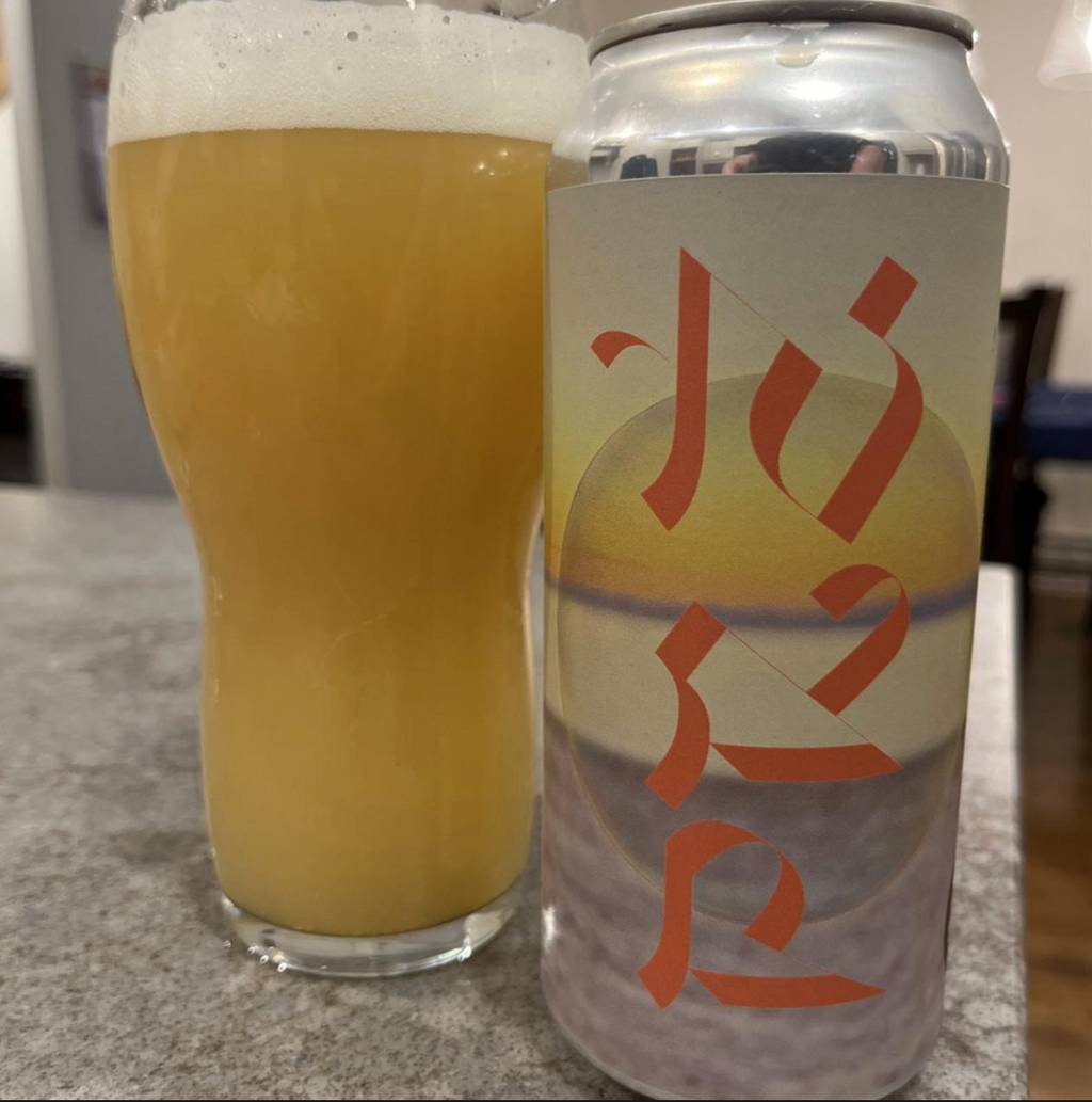 Brasserie du Bas-Canada – Précession

ABV: 5,5 % | Stil: American Pale Ale | Untappd: 4,20

En moderne og humledrevet pale ale fra Bas-Canada, hvor fokus er på drikkelighed uden at gå på kompromis med aroma. Lettere end deres IPAs, men stadig pakket med frugt og haze.