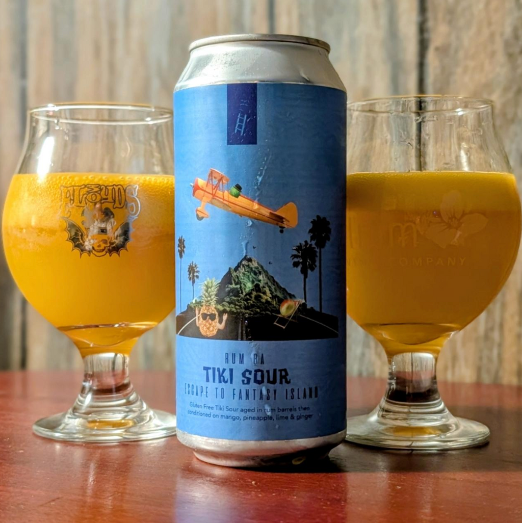 Corporate Ladder Brewing Company – Rum Barrel Aged Escape To Fantasy Island
ABV: 10,5 % | Untappd: 4,46

Rum Barrel Aged Escape To Fantasy Island er en tropisk og kompleks imperial sour, hvor frisk frugt og varme rumfade mødes i en dyb og balanceret smagsoplevelse.