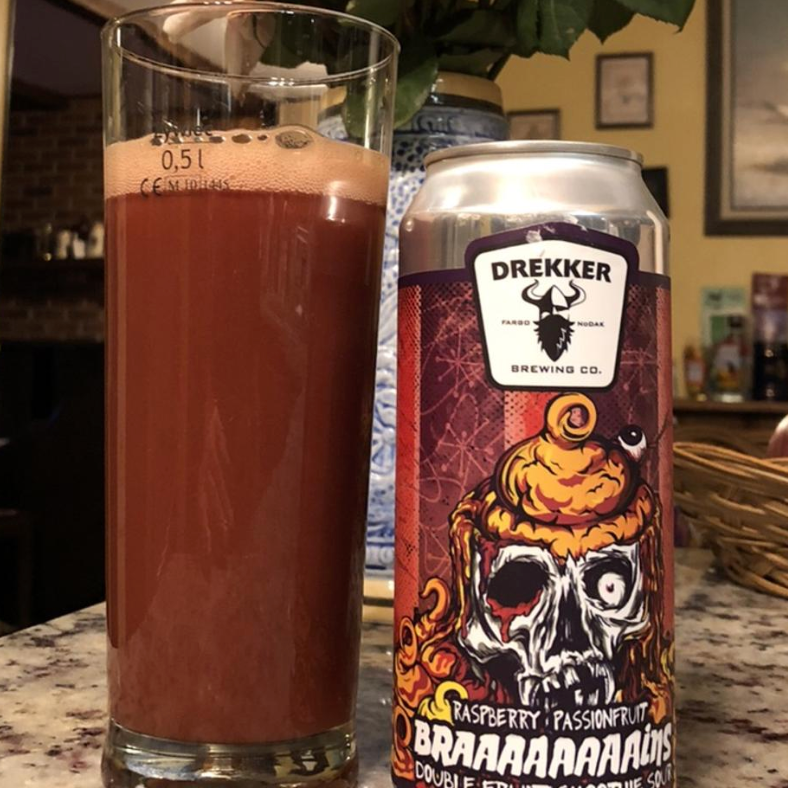 Drekker Brewing Company – Braaaaaaaains: Raspberry & Passionfruit

ABV: 6,5 % | Stil: Sour – Smoothie / Pastry | Untappd: 4,20

En klassisk Braaaaaaaains smoothie sour fra Drekker, spækket med hindbær og passionsfrugt samt deres velkendte “smoothie treatment” med laktose, vanilje og salt. Resultatet er tæt, frugtigt og klart dessertorienteret.