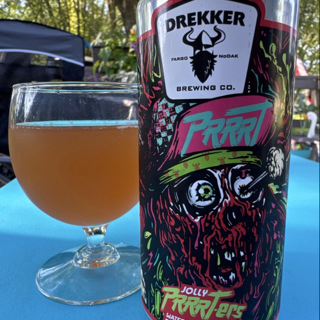 Drekker Brewing Company – Jolly PRRRTers Watermelon Guava

ABV: 6,5 % | Stil: Smoothie Sour | Untappd: 4,10

Jolly PRRRTers Watermelon Guava er Drekker i fuldt tropisk sommerhumør. Denne smoothie sour er fyldt til randen med vandmelon og guava, hvilket giver en saftig, sød og næsten slikagtig oplevelse. Som resten af PRRRT-serien leverer den massiv frugtintensitet og en tyk, smoothie-lignende mundfølelse.