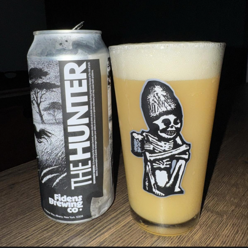 Fidens Brewing Co The Hunter
ABV: 13,0 % | Untappd: 4,48

The Hunter er en massiv og særdeles aromatisk quadruple IPA hvor Nelson, Citra og Southern Cross skaber en dyb og saftig frugtoplevelse med enorm intensitet.