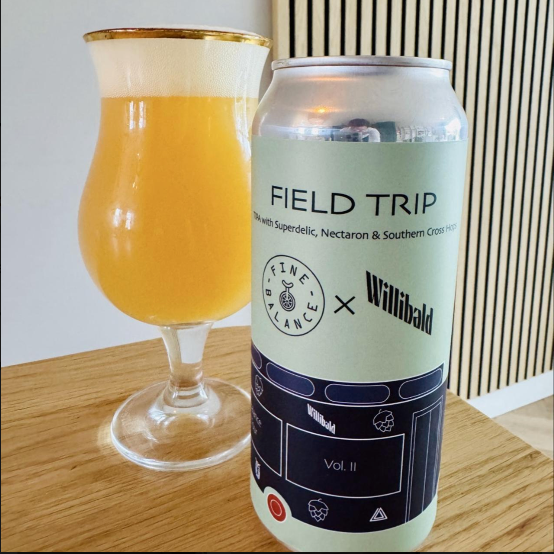 Fine Balance Brewing – Field Trip

ABV: 10,0 % | Stil: IPA – Triple New England / Hazy | Untappd: 4,45

En tung og moderne TIPA brygget i samarbejde med Willibald. Massivt tørhumlet med Superdelic, Nectaron og Southern Cross, hvilket giver en klassisk NZ-drevet og ekstremt aromatisk profil.