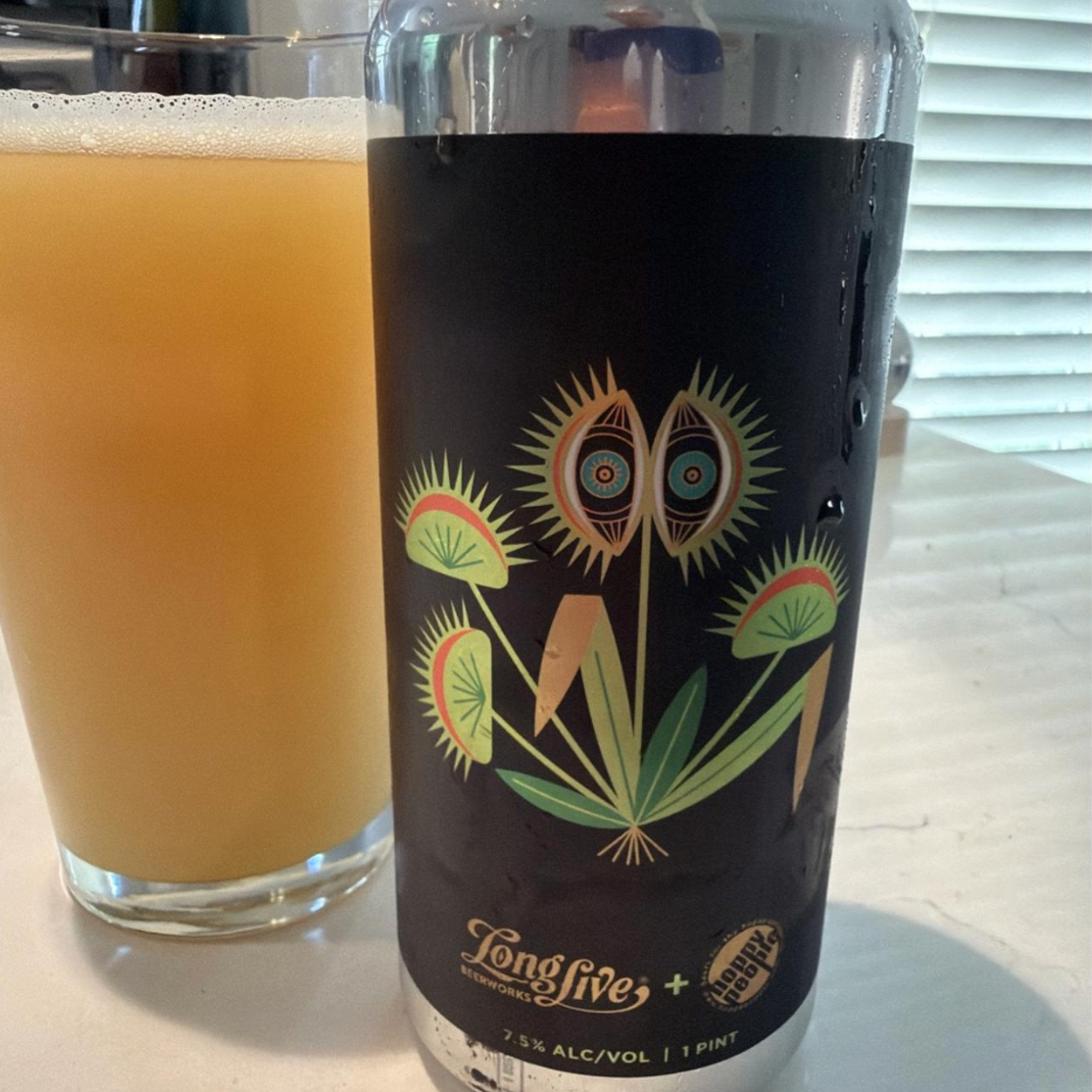 Long Live Beerworks x Hoppy People – Feel This

ABV: 7,5 % | Stil: New England / Hazy IPA | Untappd: 4,24

Feel This er et humlet samarbejde mellem amerikanske Long Live Beerworks og schweiziske Hoppy People. Den er brygget på pilsnermalt, hvede og havre og derefter tørhumlet med en imponerende kombination af Mega Motueka, Mosaic Cryo, Citra, Riwaka, Galaxy og Citra Lupomax. Resultatet er en blød og saftig Hazy IPA med masser af tropisk frugt og intens citrus.