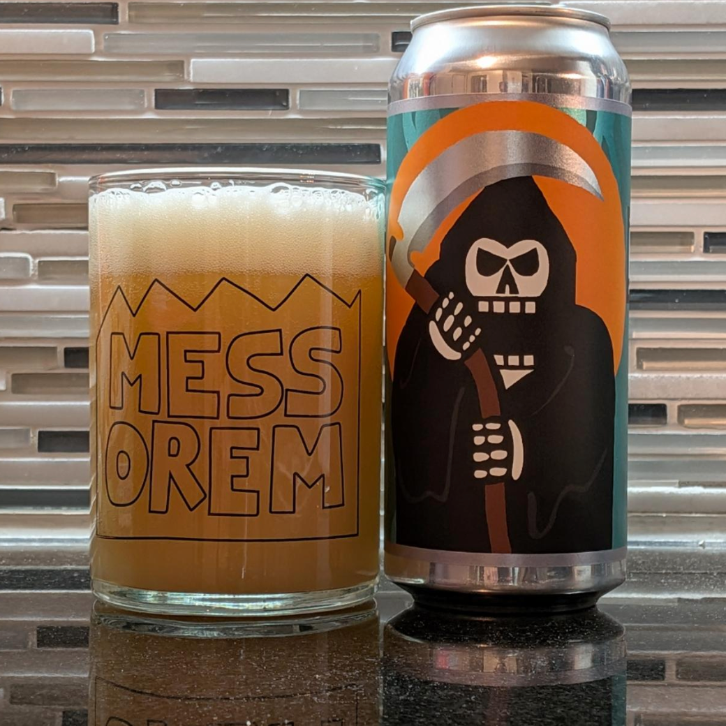 Messorem - Destructio 0001
ABV: 8,5 % | Untappd: 4,35

Destructio 0001 er en intens og saftig Double IPA fra Messorem, fyldt med lag på lag af moderne humlekarakter.