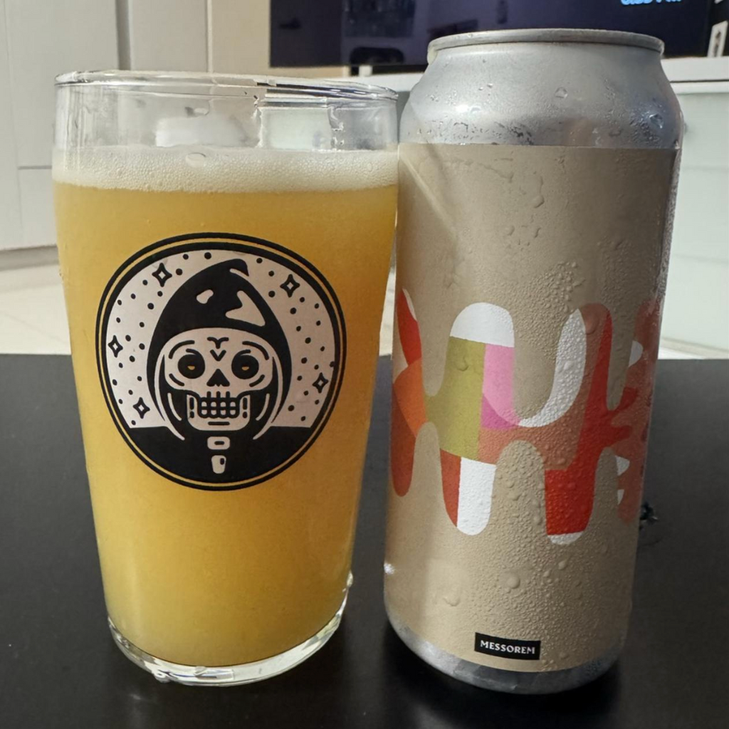 Messorem – Ces Frémissements

ABV: 8,4 % | Stil: Imperial / Double New England IPA | Untappd: 4,21

En klassisk og tidlig hazy DIPA fra Messorem, som virkelig var med til at sætte niveauet for deres stil. Øllen er double dry-hopped med Amarillo, Amarillo Cryo, Motueka og Citra, hvilket giver en meget udtryksfuld og frugtdrevet humleprofil