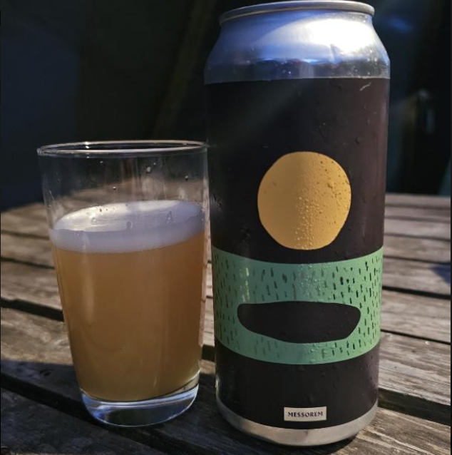 Messorem – Fossoyeuse

ABV: 8,5 % | Stil: Double New England IPA | Untappd: 4,23

Fossoyeuse er en af de klassiske Messorem-DIPA'er, brygget med en humleprofil der leverer massiv tropisk frugt, saftig citrus og den karakteristiske silkebløde mundfølelse, som har gjort bryggeriet verdenskendt blandt hazy IPA-entusiaster.