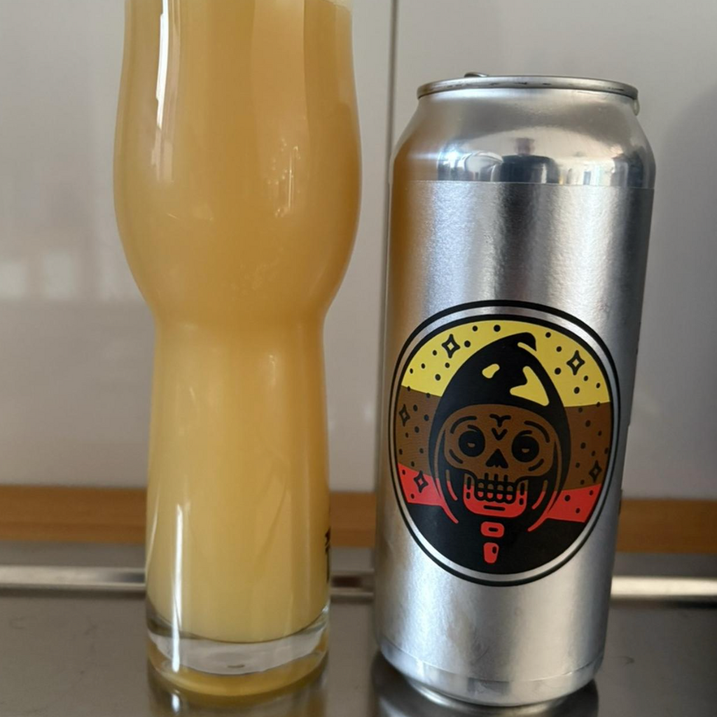 Messorem – Temporalis #0051

ABV: 10,0 % | Stil: Triple New England / Hazy IPA | Untappd: 4,48

En massiv og aromatisk TIPA fra Messorem i deres populære Temporalis-serie. Serien er kendt for at levere ekstremt juicy, moderne hazy IPA’er med høj aromaintensitet og blød mundfølelse

Denne version er humlet med Nelson Sauvin og Citra (inkl. Dynaboost), hvilket giver en klassisk kombination af tropisk frugt og vinøse nuancer
