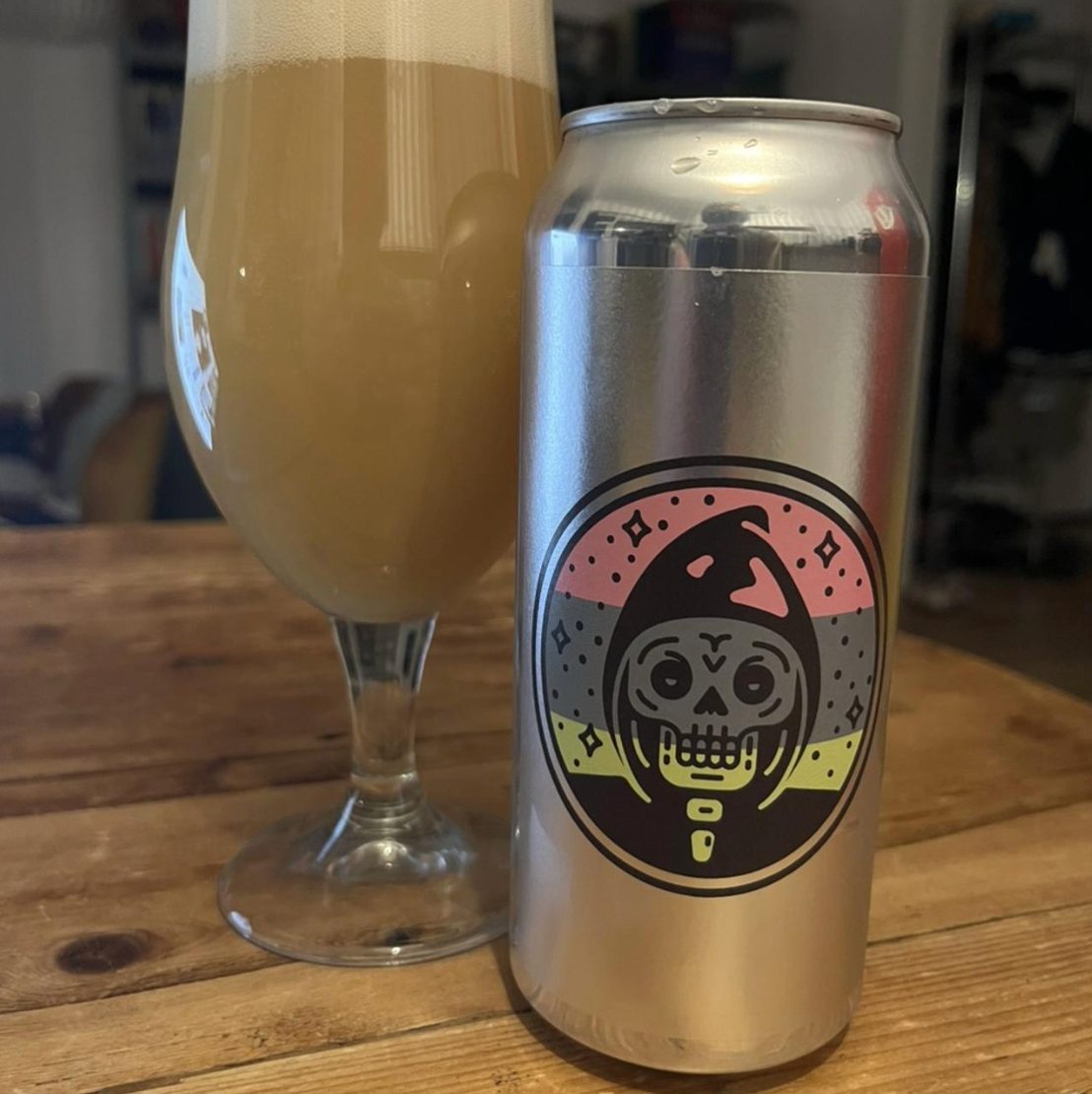 Messorem – Temporalis #0052

ABV: 10,0 % | Stil: Triple New England IPA | Untappd: 4,44

En del af Messorems eftertragtede Temporalis-serie, hvor der bliver skruet helt op for humleintensitet, aroma og mundfylde. Her er vi i den tunge haze-ende med fokus på ren juice og blødhed.