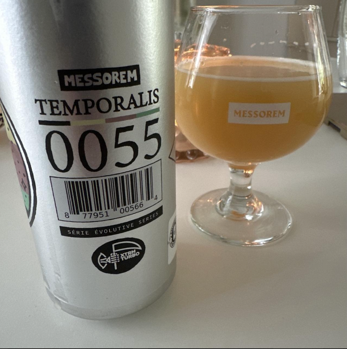Messorem – Temporalis #0055

ABV: 10,0 % | Stil: Triple New England / Hazy IPA | Untappd: 4,42

En massiv TIPA fra Messorem i deres eftertragtede Temporalis-serie. Denne udgave er brygget med Nelson Sauvin, Riwaka, Peacharine og Citra, som giver en eksplosiv kombination af tropisk frugt, stenfrugt og klassiske New Zealand-noter.