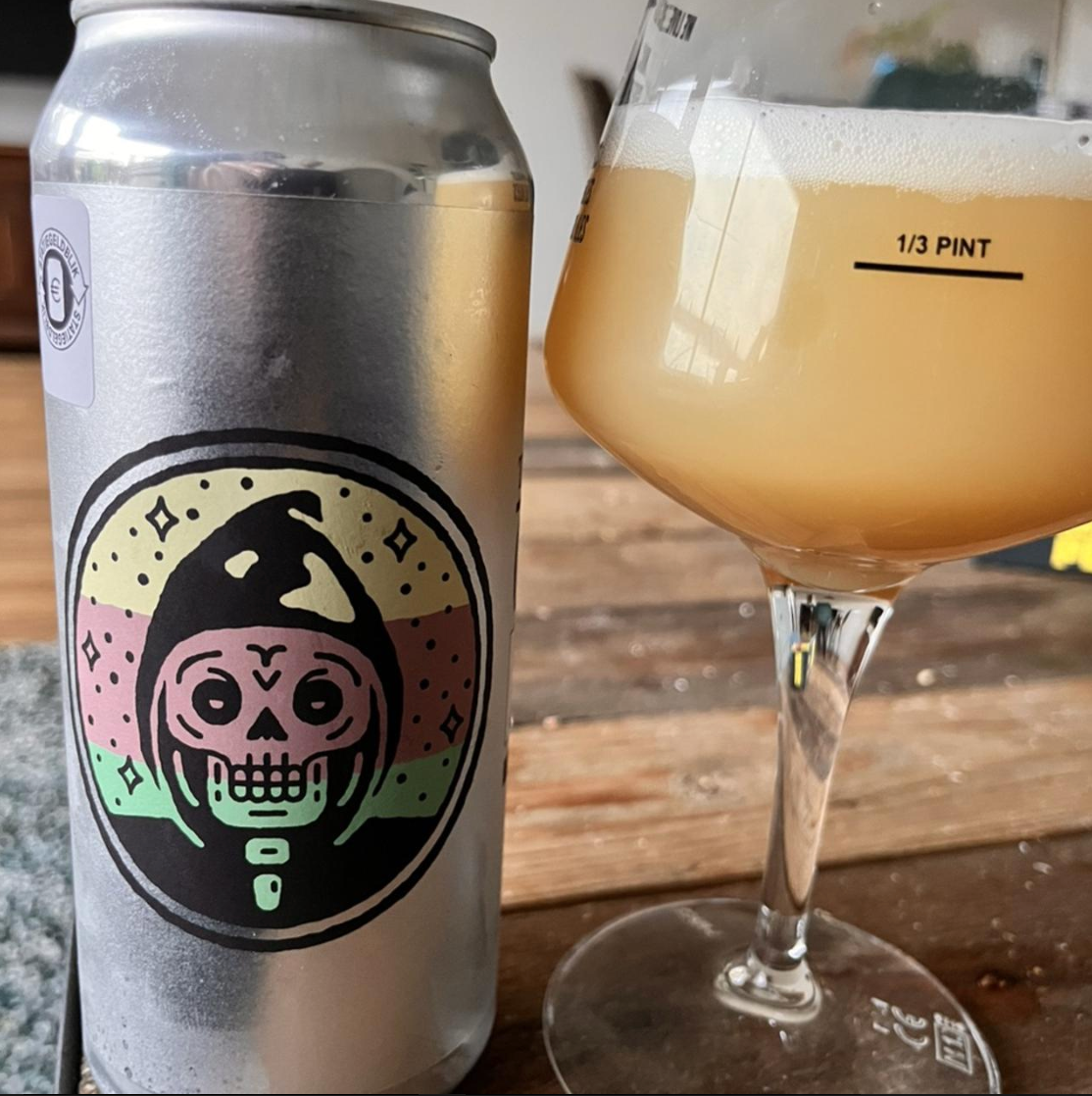 Messorem – Temporalis #0055

ABV: 10,0 % | Stil: Triple New England / Hazy IPA | Untappd: 4,42

En massiv TIPA fra Messorem i deres eftertragtede Temporalis-serie. Denne udgave er brygget med Nelson Sauvin, Riwaka, Peacharine og Citra, som giver en eksplosiv kombination af tropisk frugt, stenfrugt og klassiske New Zealand-noter.
