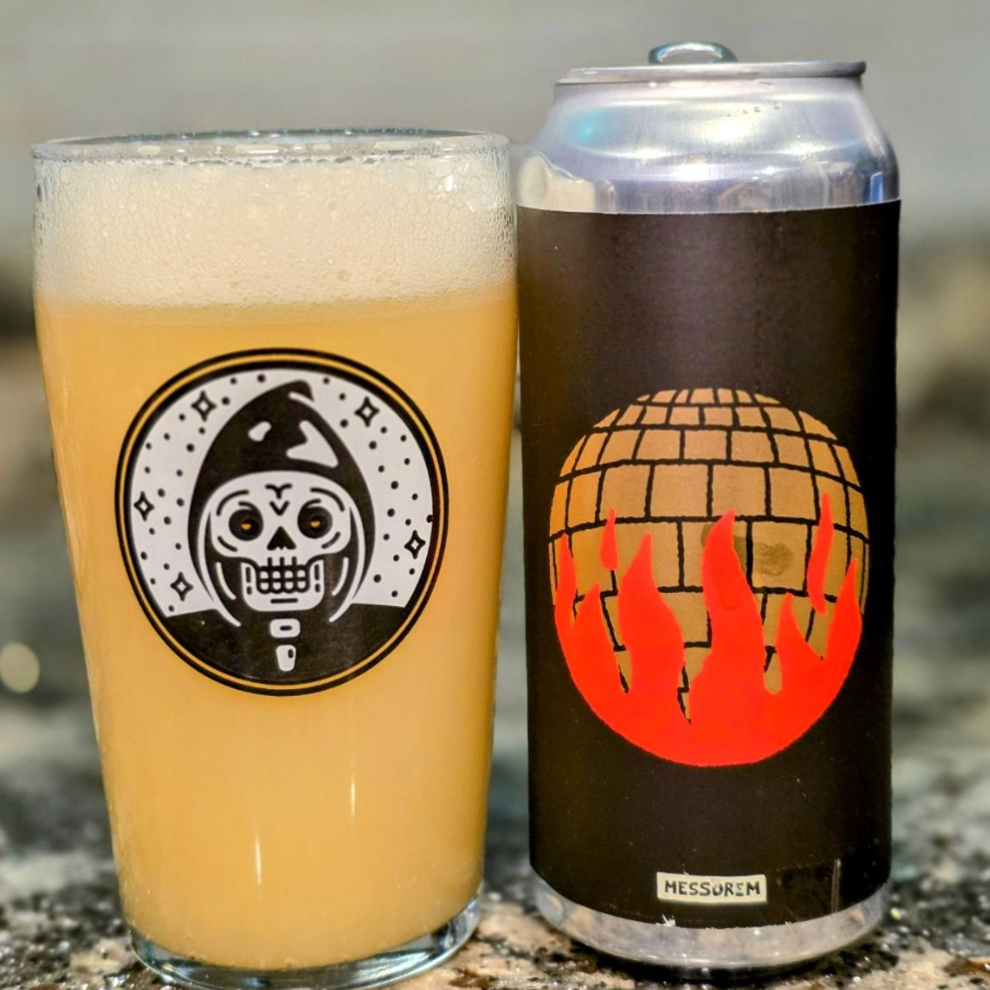 Messorem × Xül Beer Company – We’ll All Vanish the Same Way
ABV: 8,5 % | Stil: Double New England / Hazy IPA | Untappd: 4,33

En saftig og aromatisk collab mellem Messorem og Xül Beer Company, hvor en kraftig humleprofil giver et intenst frugtdrevet udtryk med den karakteristiske cremede haze-mundfølelse. Øllen er humlet med bl.a. Citra, Rakau og Nelson Sauvin.