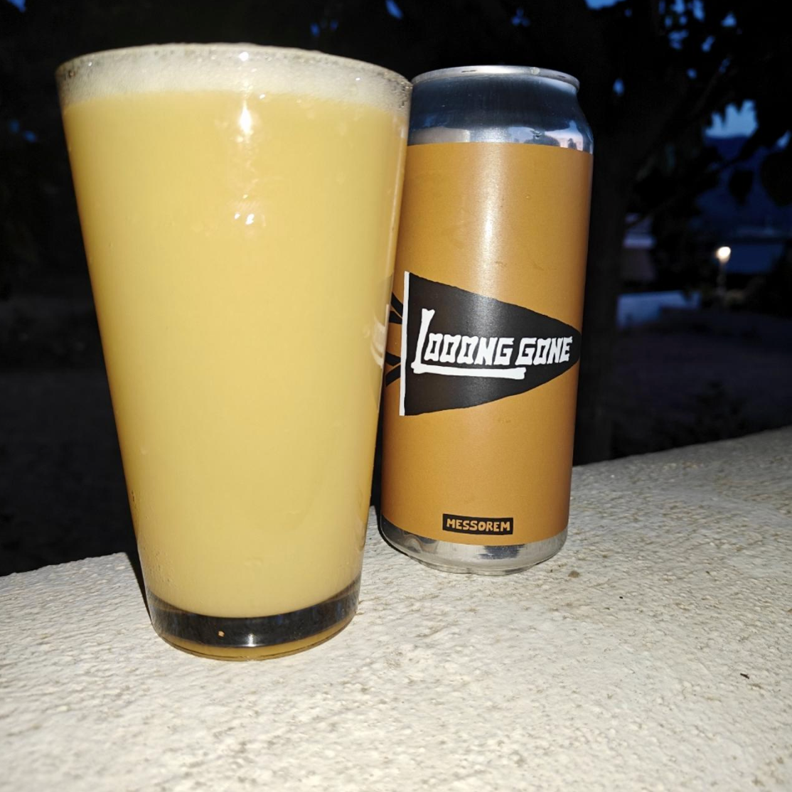 Messorem x Bakes Brewing Company – Looong Gone

ABV: 8,5 % | Stil: Double New England IPA | Untappd: 4,37

Et samarbejde mellem Messorem og Bakes Brewing Company, hvor fokus er lagt på New Zealand-humler i absolut topklasse. Looong Gone er brygget med Motueka Hyperboost, Freestyle Motueka og Freestyle Nelson Sauvin, hvilket skaber en eksplosiv DIPA med lime, tropisk frugt og den karakteristiske vinøse Nelson-karakter.
