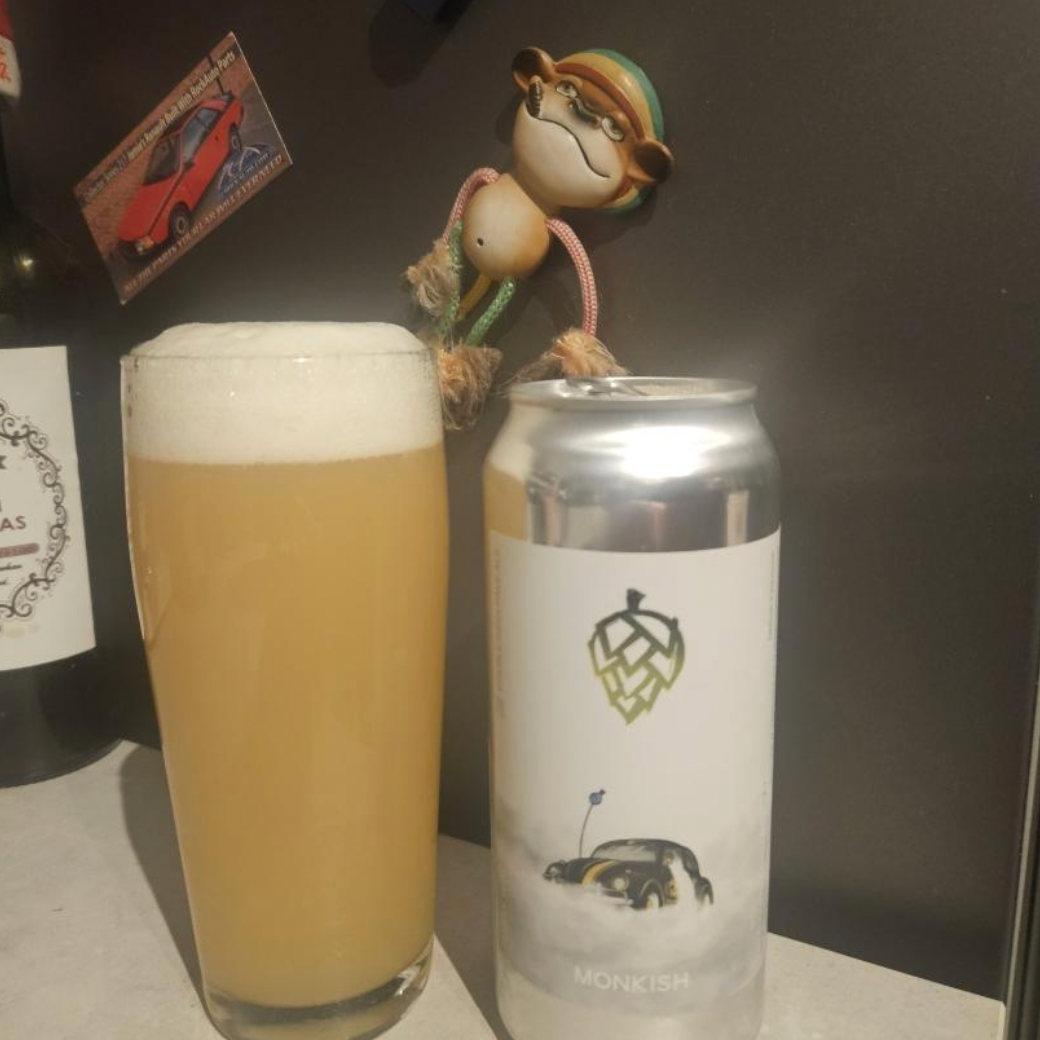 Monkish Brewing Co. – Foggy Window
ABV: 8,1 % | Untappd: 4,41

Foggy Window er en saftig og humlerig Double IPA, der hylder moderne humleeksplosioner med tropiske og citrusagtige noter i fokus.