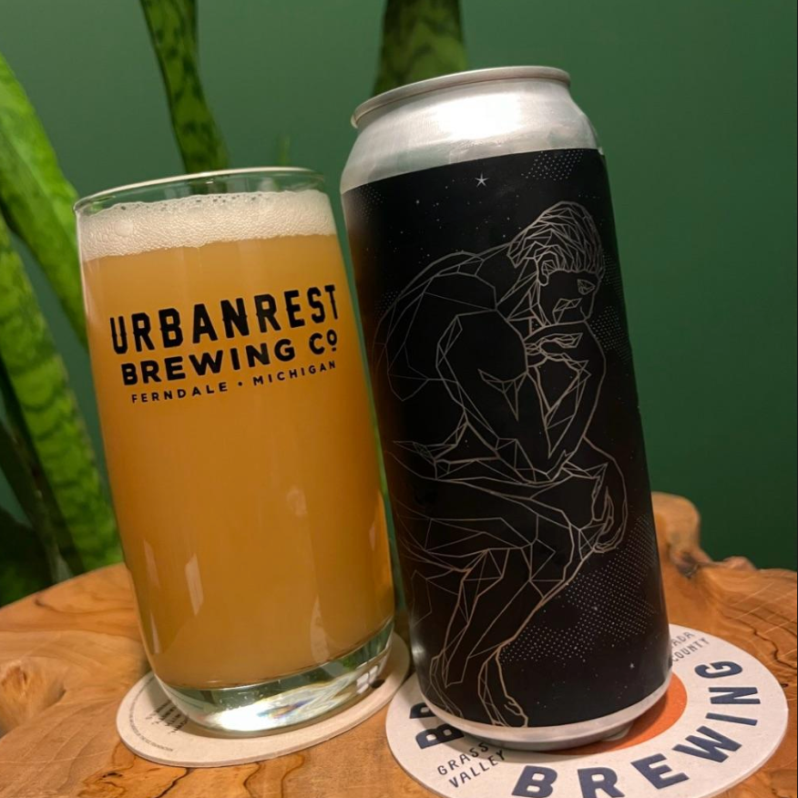 Mortalis Brewing Company – Strange Philosophies #117: Peach

ABV: 8,0 % | Stil: Imperial / Double New England IPA | Untappd: 4,18

En saftig og eksperimenterende hazy DIPA fra Mortalis Brewing Company i deres Strange Philosophies-serie, hvor fokus er at udforske nye humlekombinationer og frugt-twists.

Denne version er brygget med Citra, Southern Passion og Galaxy samt ferskenpuré, hvilket giver en frugtdrevet og let dessertagtig IPA-profil