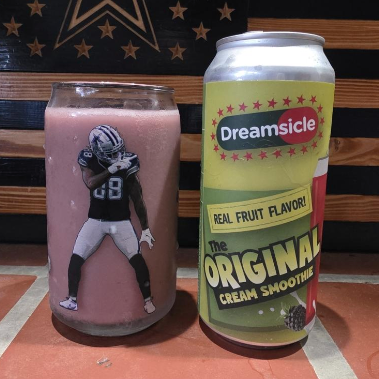 Mortalis Brewing Company x RaR Brewing – Dreamsicle

ABV: 7,0 % | Stil: Smoothie Sour / Pastry Sour | Untappd: 4,33

En klassisk Mortalis pastry sour, brygget i samarbejde med RaR, hvor frugt, fløde og is mødes i en decideret dessertoplevelse.