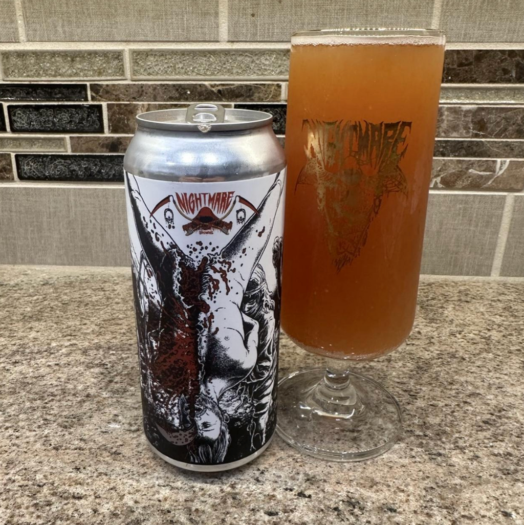 Nightmare Brewing Company – Shekkeh
ABV: 6,3 % | Stil: Persian Style Sour Ale | Untappd: 3,99

En frisk og kompleks frugtsour fra Nightmare Brewing Company, inspireret af traditionelle persiske smagskombinationer, hvor brombær, granatæble og unikke citrus- og blomsternuancer skaber en levende og karakterfuld oplevelse.