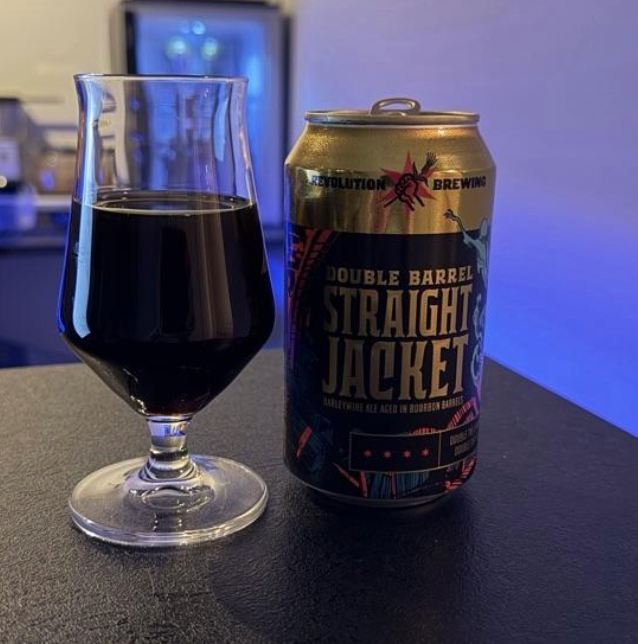 Revolution Brewing – Double Barrel Straight Jacket

ABV: 16,5 % | Stil: English Barleywine – Double Barrel Aged | Untappd: 4,66

Double Barrel Straight Jacket er en helt ekstraordinær fadlagret Barleywine fra amerikanske Revolution Brewing i Chicago, Illinois. Bryggeriet er særligt anerkendt for sin Deep Wood-serie, hvor store og kraftfulde øl får lov til at udvikle sig gennem langvarig lagring på spiritusfade. Her har Revolution taget deres berømte Straight Jacket Barleywine og skruet yderligere op for båd