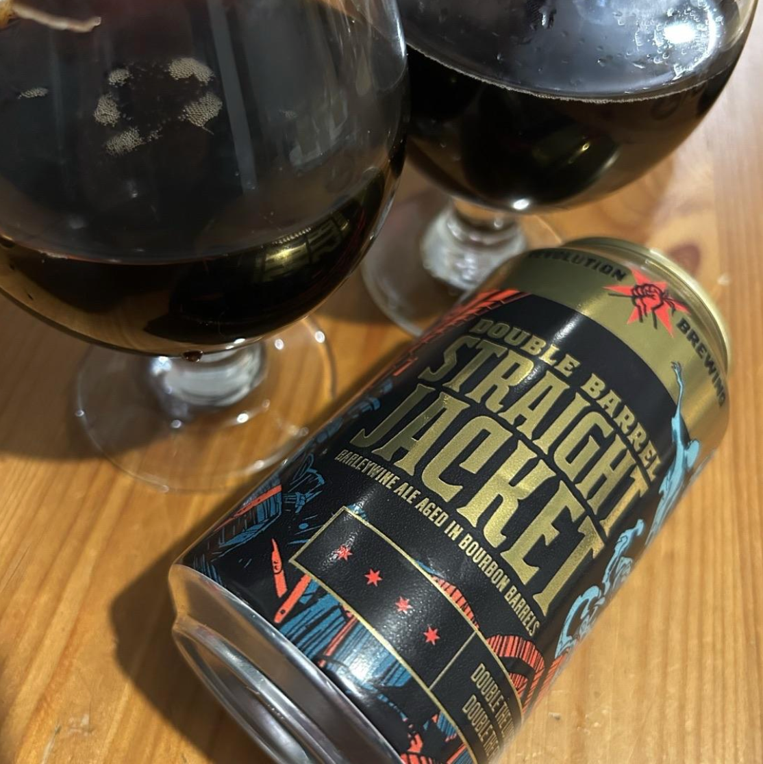 Revolution Brewing – Double Barrel Straight Jacket

ABV: 16,5 % | Stil: English Barleywine – Double Barrel Aged | Untappd: 4,66

Double Barrel Straight Jacket er en helt ekstraordinær fadlagret Barleywine fra amerikanske Revolution Brewing i Chicago, Illinois. Bryggeriet er særligt anerkendt for sin Deep Wood-serie, hvor store og kraftfulde øl får lov til at udvikle sig gennem langvarig lagring på spiritusfade. Her har Revolution taget deres berømte Straight Jacket Barleywine og skruet yderligere op for båd