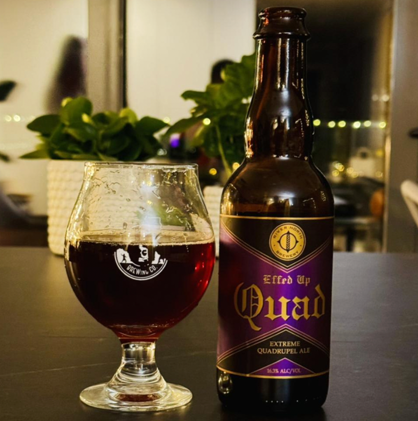 River North Brewery – Effed Up Quad

ABV: 16,3 % | Stil: Belgian Dubbel (ekstremt kraftig belgisk klosterøl) | Untappd: 4,27

Effed Up Quad er en ekstraordinært kraftfuld belgisk inspireret klosterøl fra amerikanske River North Brewery i Denver, Colorado. Bryggeriet har gjort sig bemærket med sine kompromisløse og ofte ekstremt alkoholstærke specialøl, og denne udgivelse er bestemt ingen undtagelse.

Med hele 16,3 % alkohol tager River North udgangspunkt i den mørke og maltfyldige belgiske klosterøl og skru