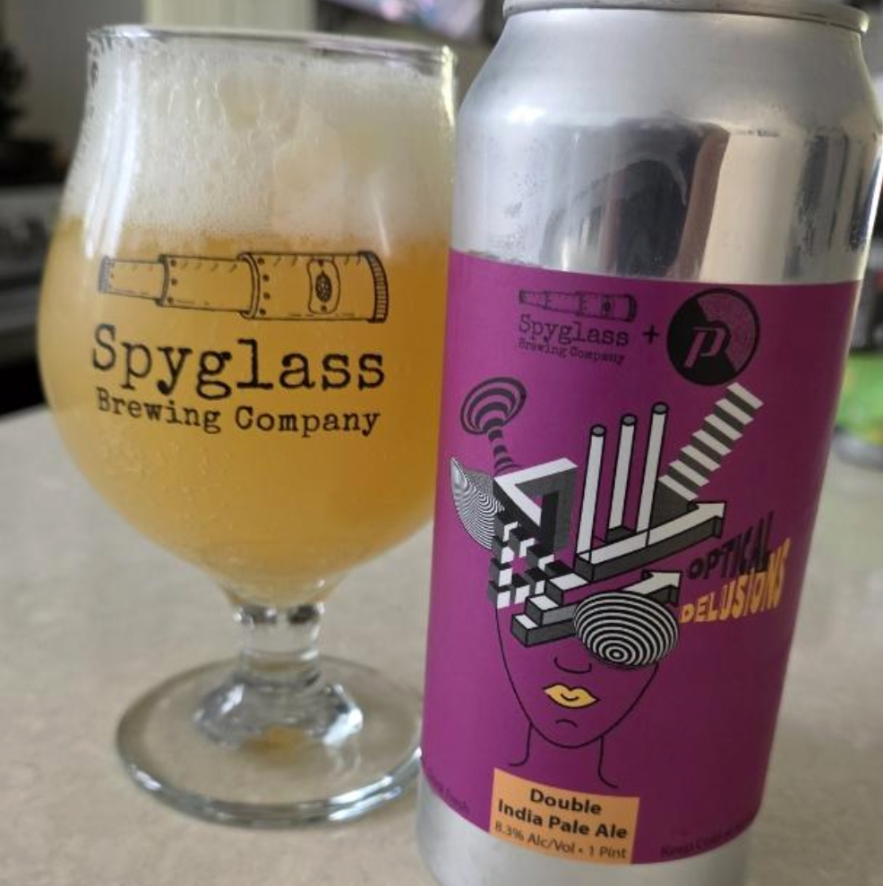 Spyglass Brewing Company × Proclamation Ale Company – Optical Delusions

ABV: 8,3 % | Stil: Imperial / Double New England / Hazy IPA | Untappd: 4,24

Optical Delusions er en kraftfuld og saftig Double New England IPA fra amerikanske Spyglass Brewing Company i Nashua, New Hampshire. Øllen er brygget i samarbejde med Proclamation Ale Company fra Rhode Island, og resultatet er en moderne Hazy DIPA, hvor to populære humlesorter får lov til at stå i centrum: amerikanske Citra og newzealandske Rakau.