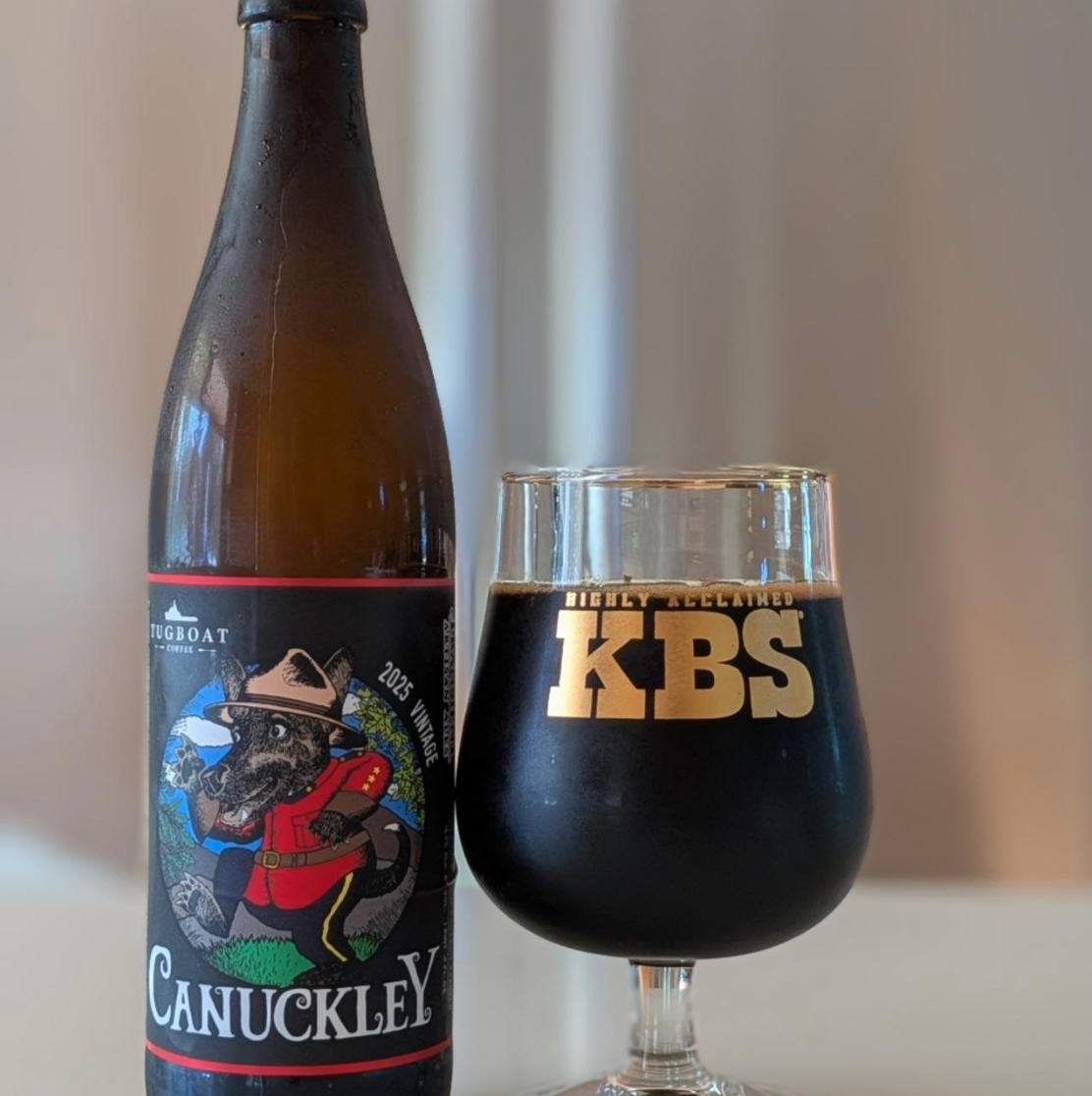 Transient Artisan Ales – Canuckley (2025)

ABV: 14,5 % | Stil: Stout – Imperial / Double Pastry | Untappd: 4,48

En stor barrel aged imperial stout fra Transient Artisan Ales. Canuckley (2025) tager udgangspunkt i bryggeriets Buckley og er lagret på BLIS Maple Syrup Bourbon Barrels. Bryggeriet beskriver selv 2025-udgaven som Buckley lagret på netop disse fade.