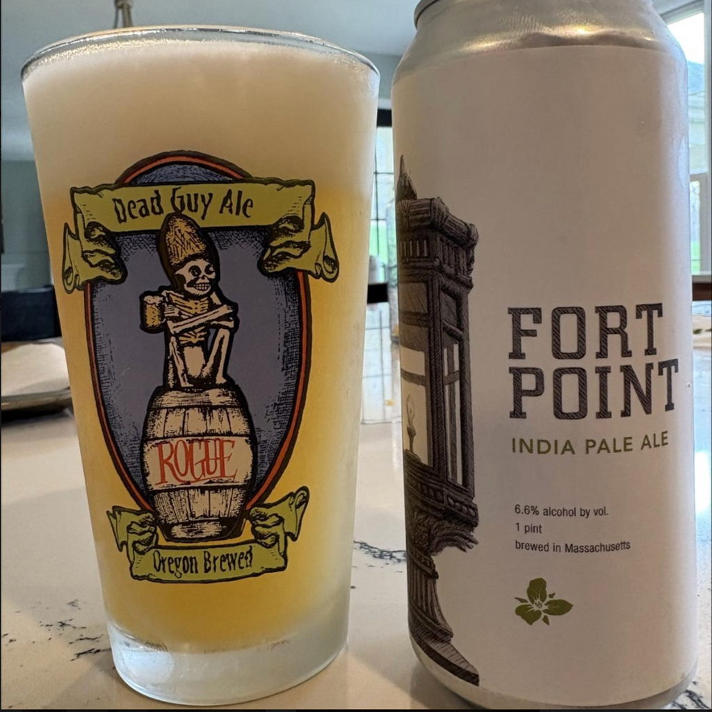 Trillium Brewing Company – Fort Point

ABV: 6,6 % | Stil: New England / Hazy Pale Ale | Untappd: 4,20

En af Trilliums signaturøl og en tidlig klassiker inden for hazy-stilen. Brygget med Citra og Columbus og kendt for sin balance mellem frugt, bitterhed og høj drikkelighed.