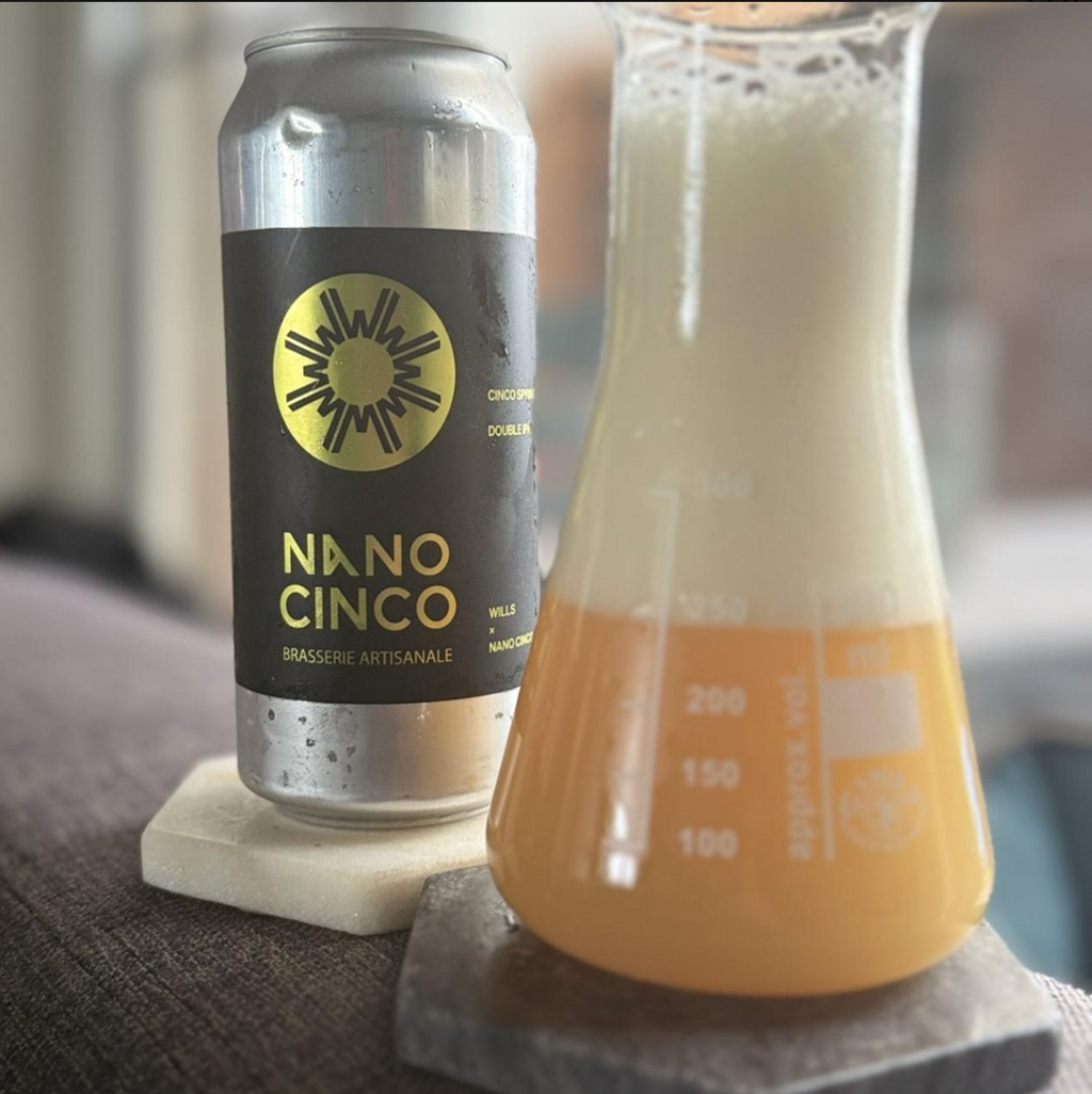 Wills Brewing x Nano Cinco – Cinco Spring

ABV: 8,0 % | Stil: Double New England IPA | Untappd: 4,11

Et samarbejde mellem canadiske Wills Brewing og Nano Cinco. Cinco Spring er en moderne DIPA, hvor fokus er lagt på maksimal humlearoma, tropisk frugt og den silkebløde mundfølelse, som begge bryggerier er blevet kendt for på den canadiske hazy-scene.